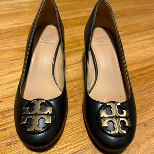 Tory Burch pumps 5.5